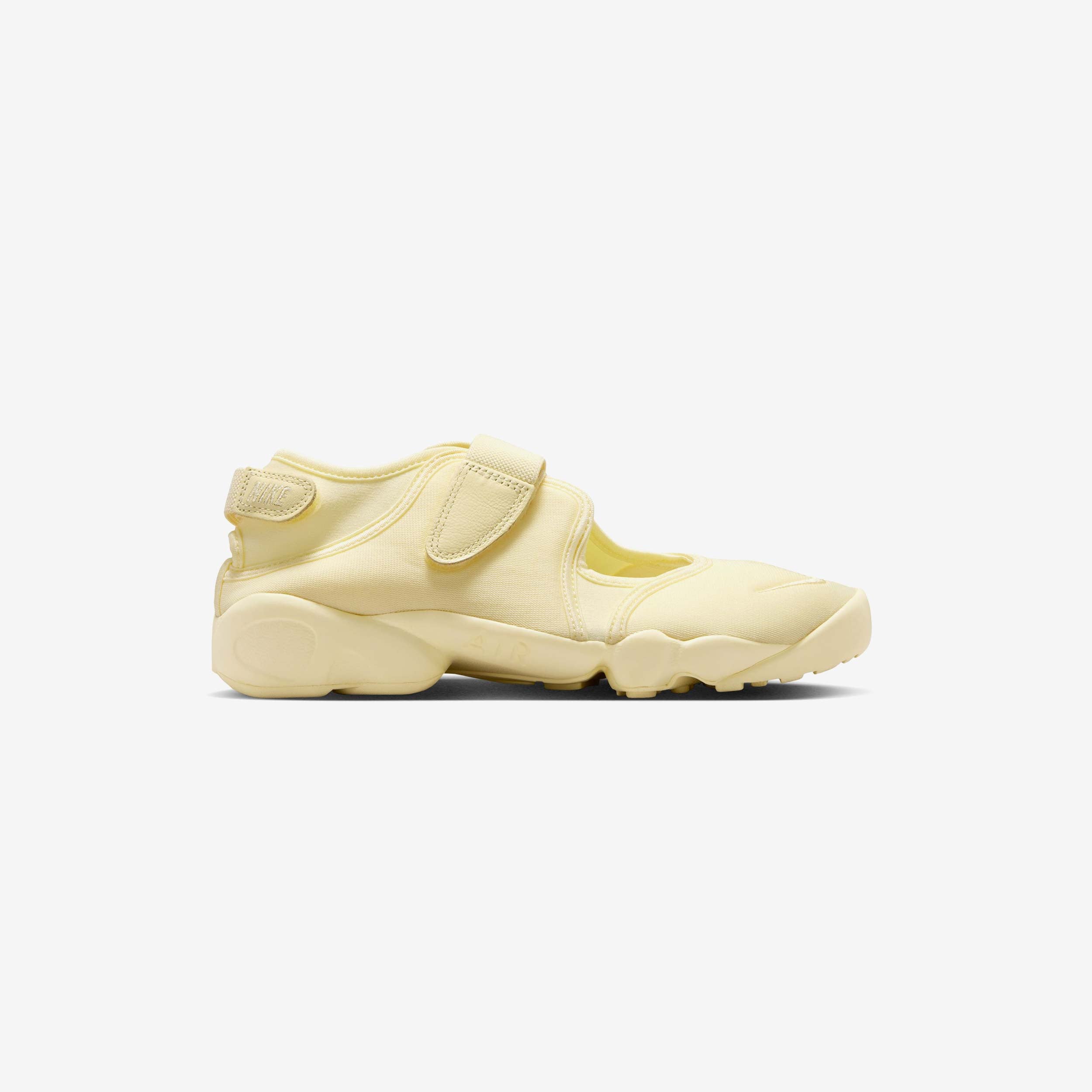 Nike Women's Air Rift FL - SUNBLEACH/BLACK - female