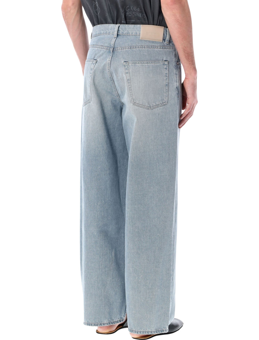 Vast Cut Wide-leg Jeans