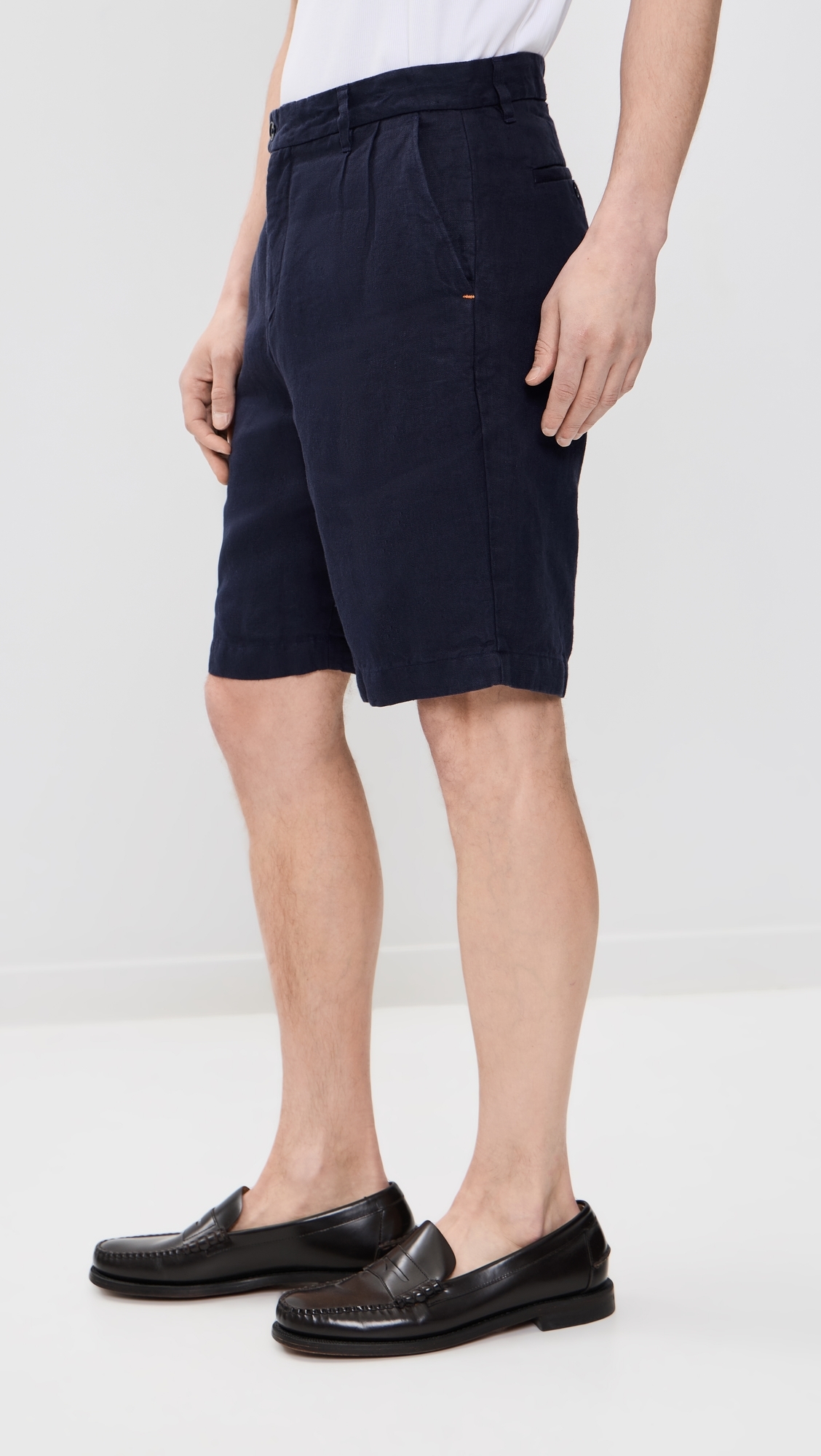 Linen Double Pleated Shorts Navy