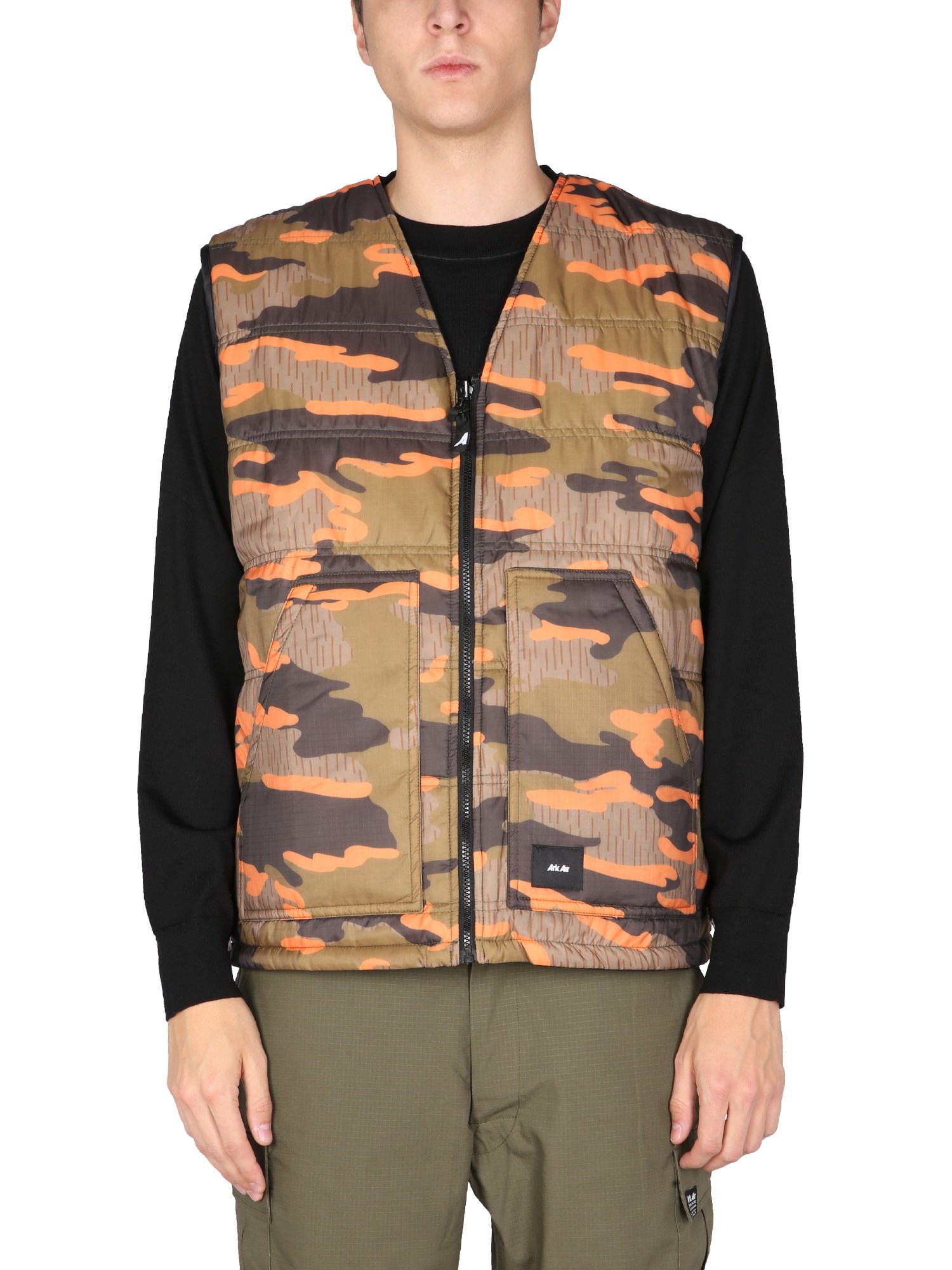 Reversible quilted gilet