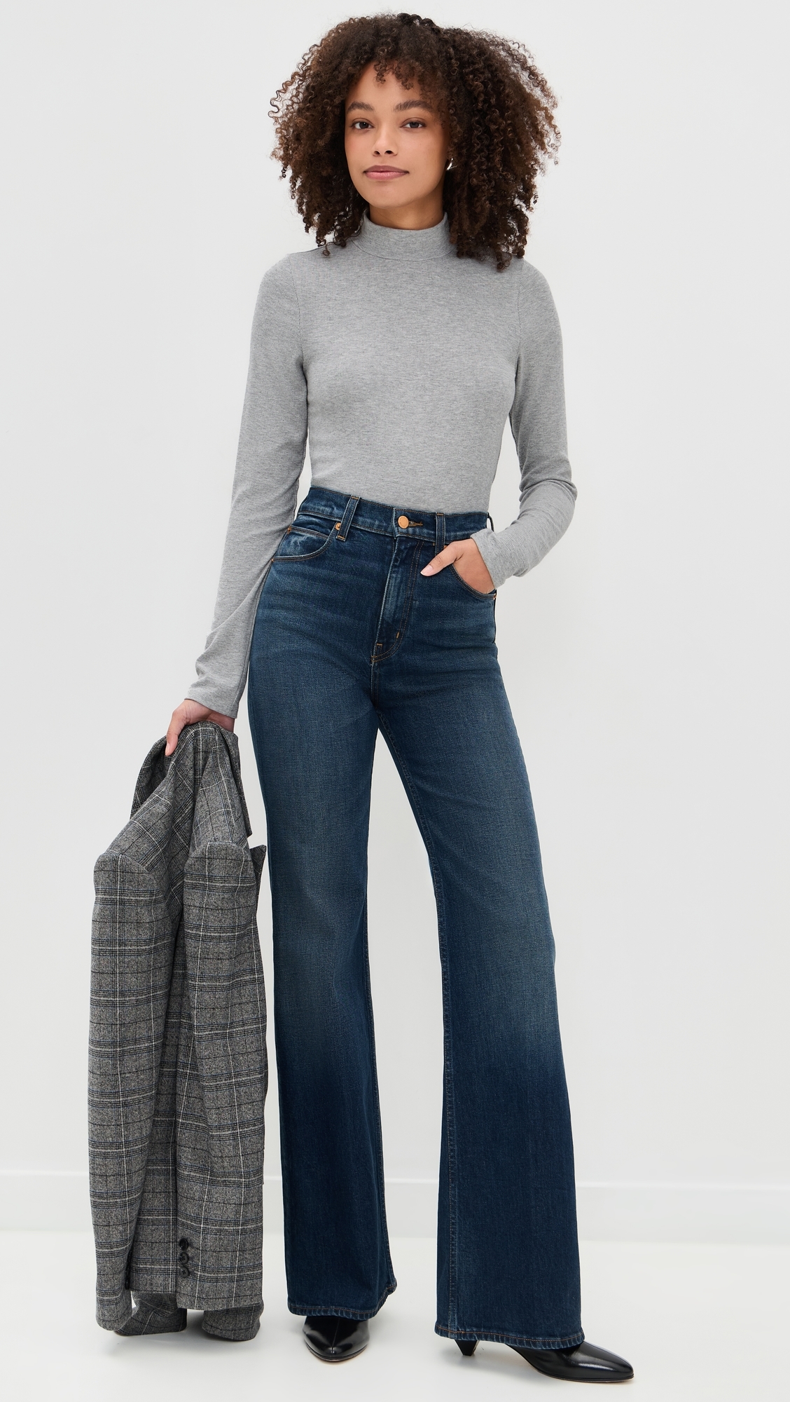 The Mock Neck Heather Grey P