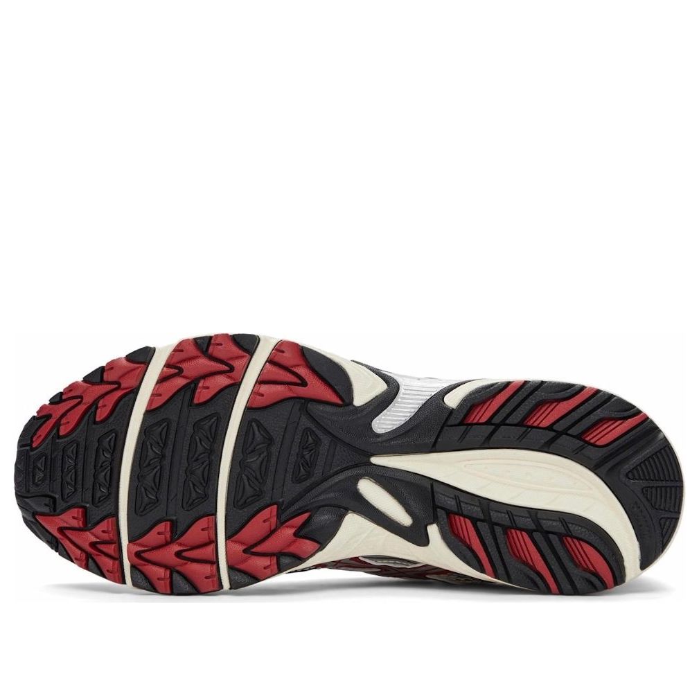 Gel-Kahana TR V4 'Silver Cream Red'