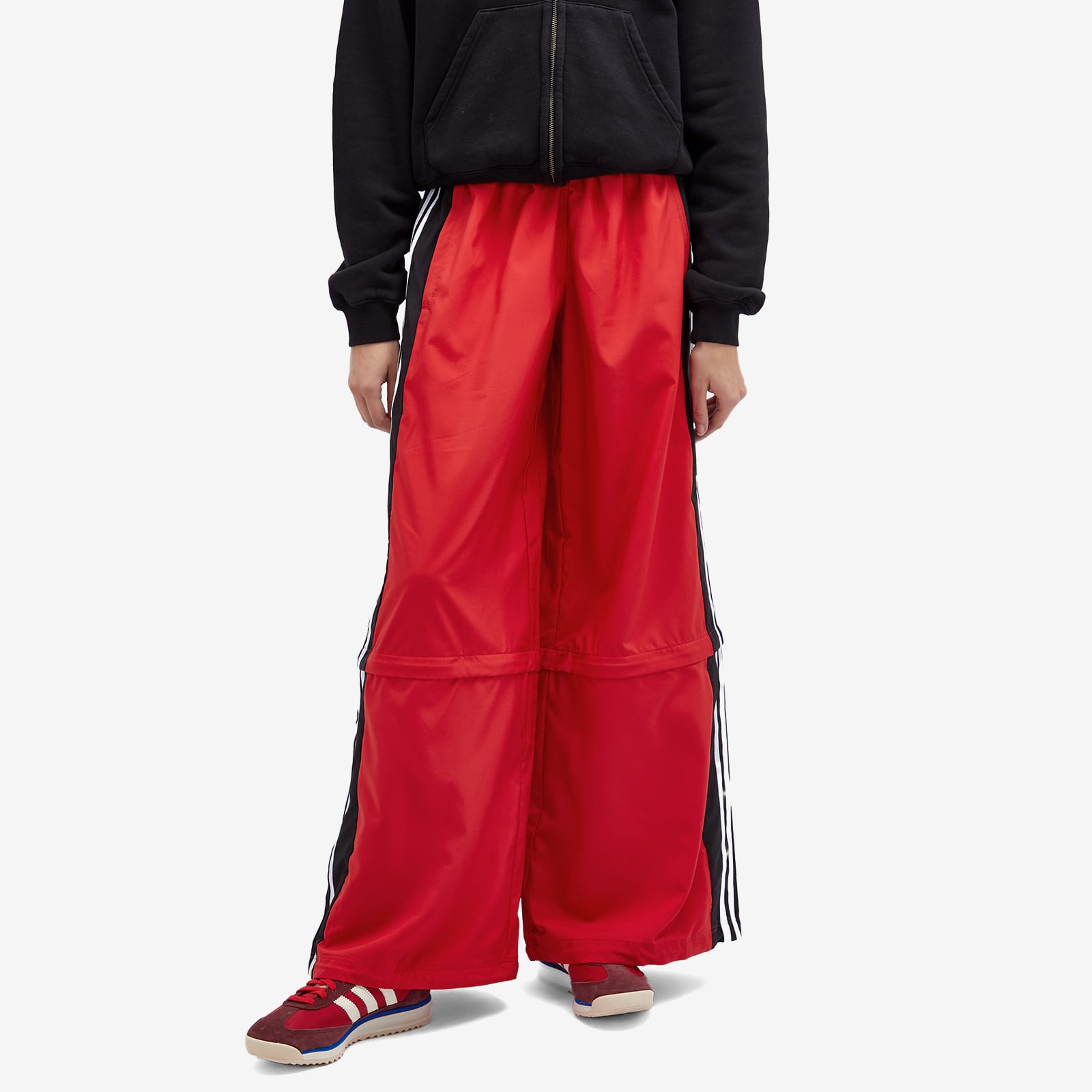 Women's Rasant Oversized Zip Off Track Pants in Collegiate Red