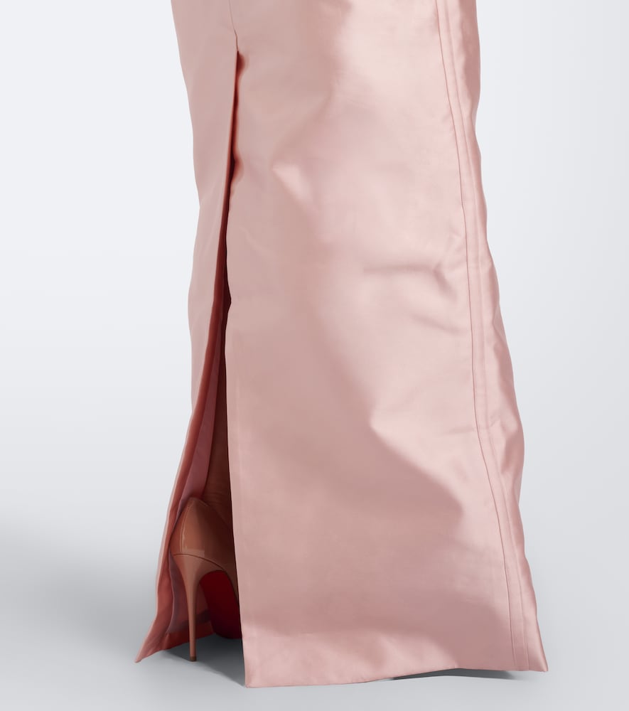 Strapless gown