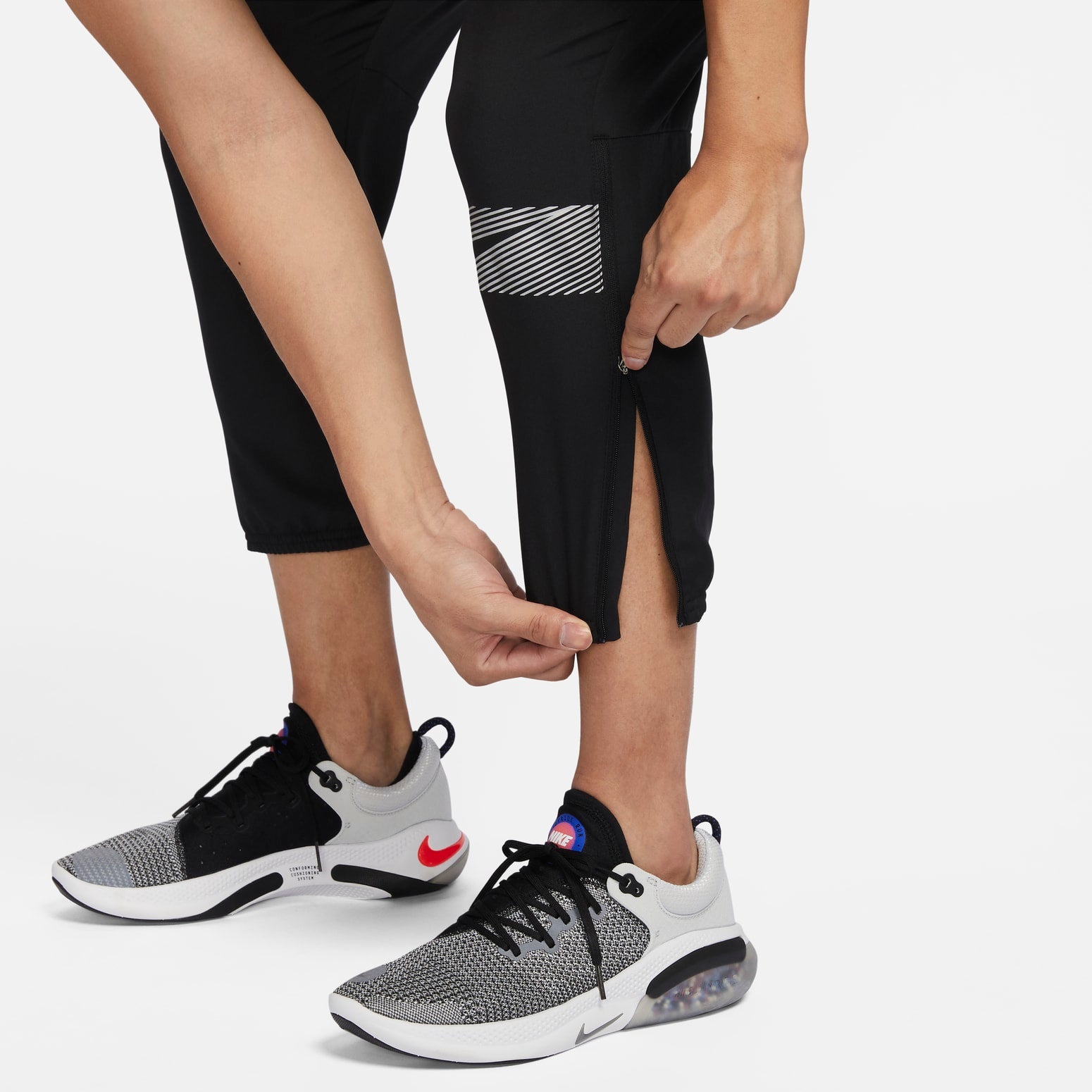 Challenger Flash Dri-FIT Woven Running Pants 'Black'