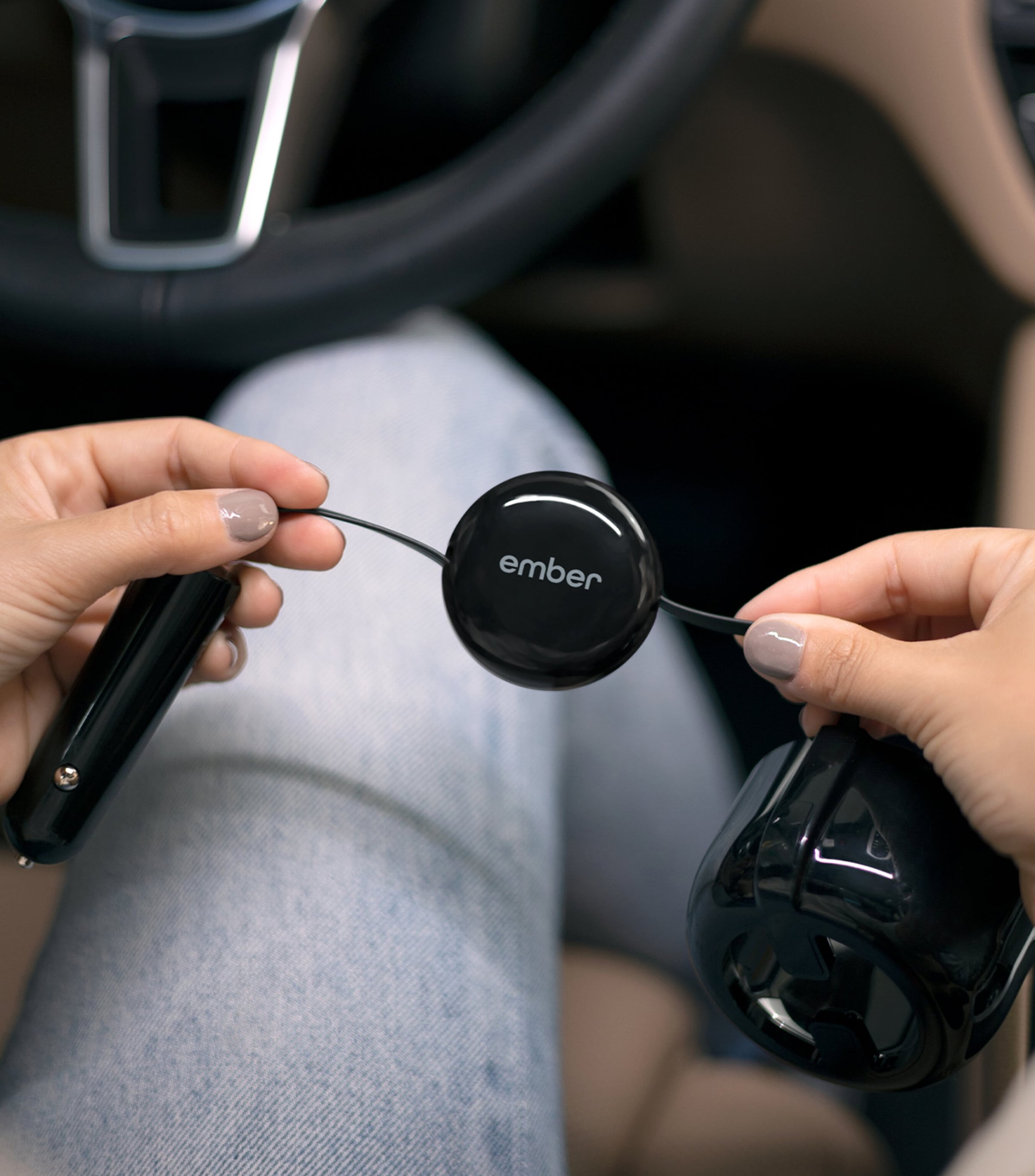 Ember | Travel Mug Car Charger | Realry