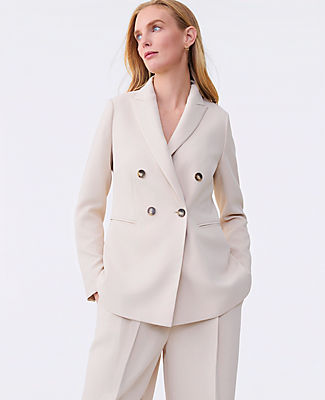Ann Taylor The Petite Tailored Blazer in Textured Crepe