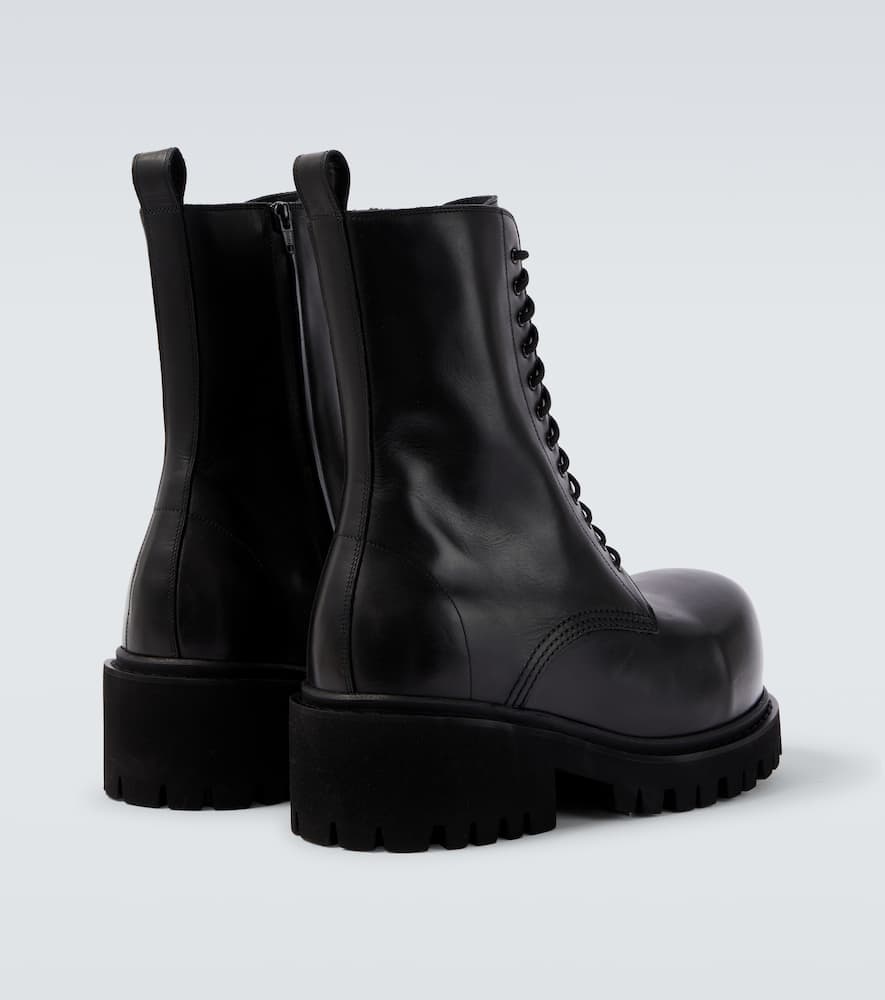 Stomper leather boots
