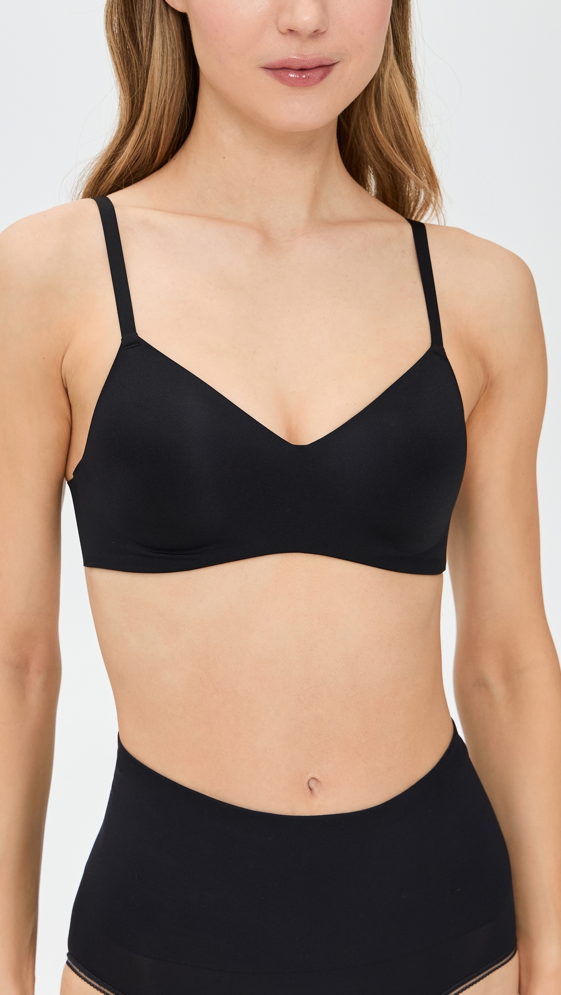 B. tempt'd by Wacoal Spotlight Wirefree Contour Bra Night 34A