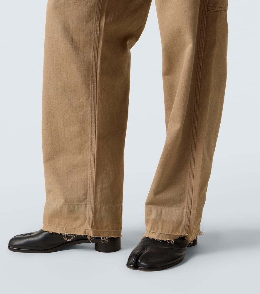 Wide-leg jeans