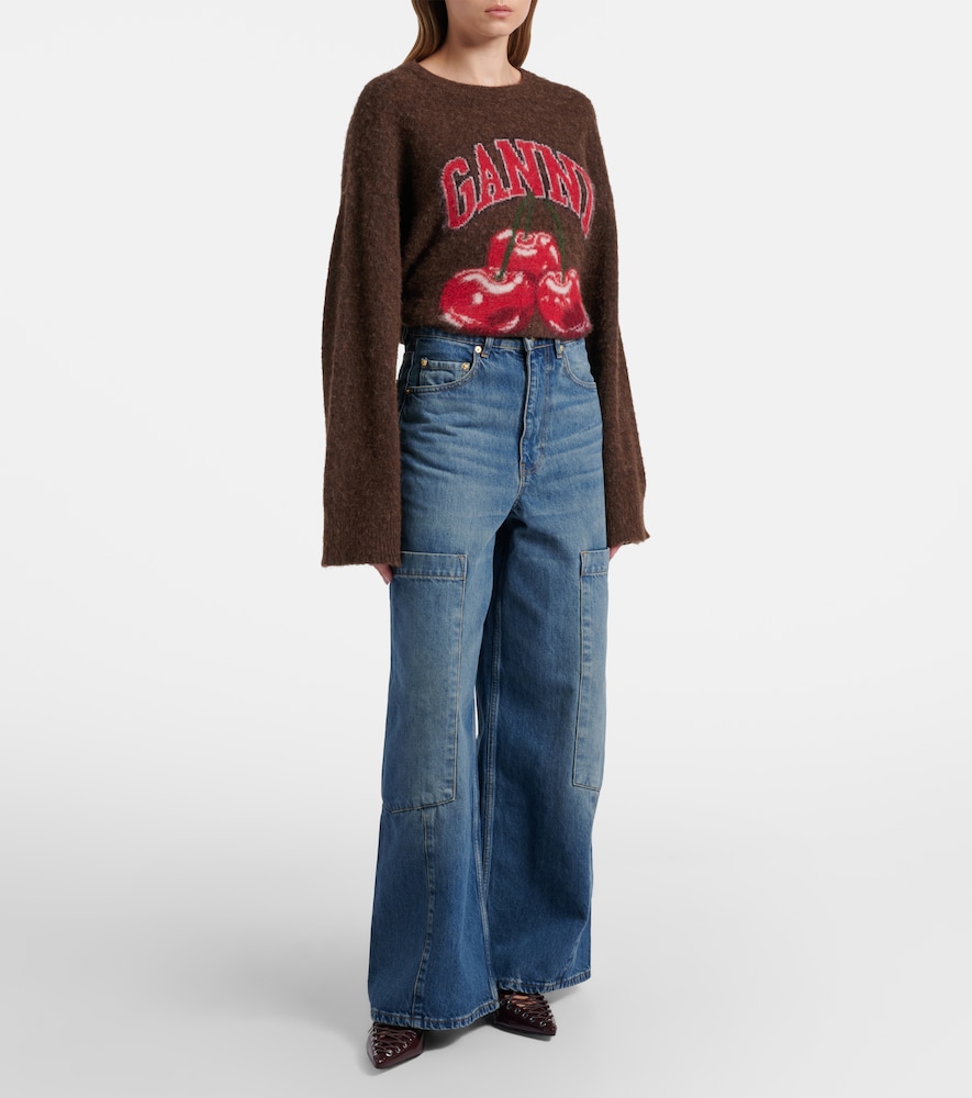 Mid-rise cargo jeans