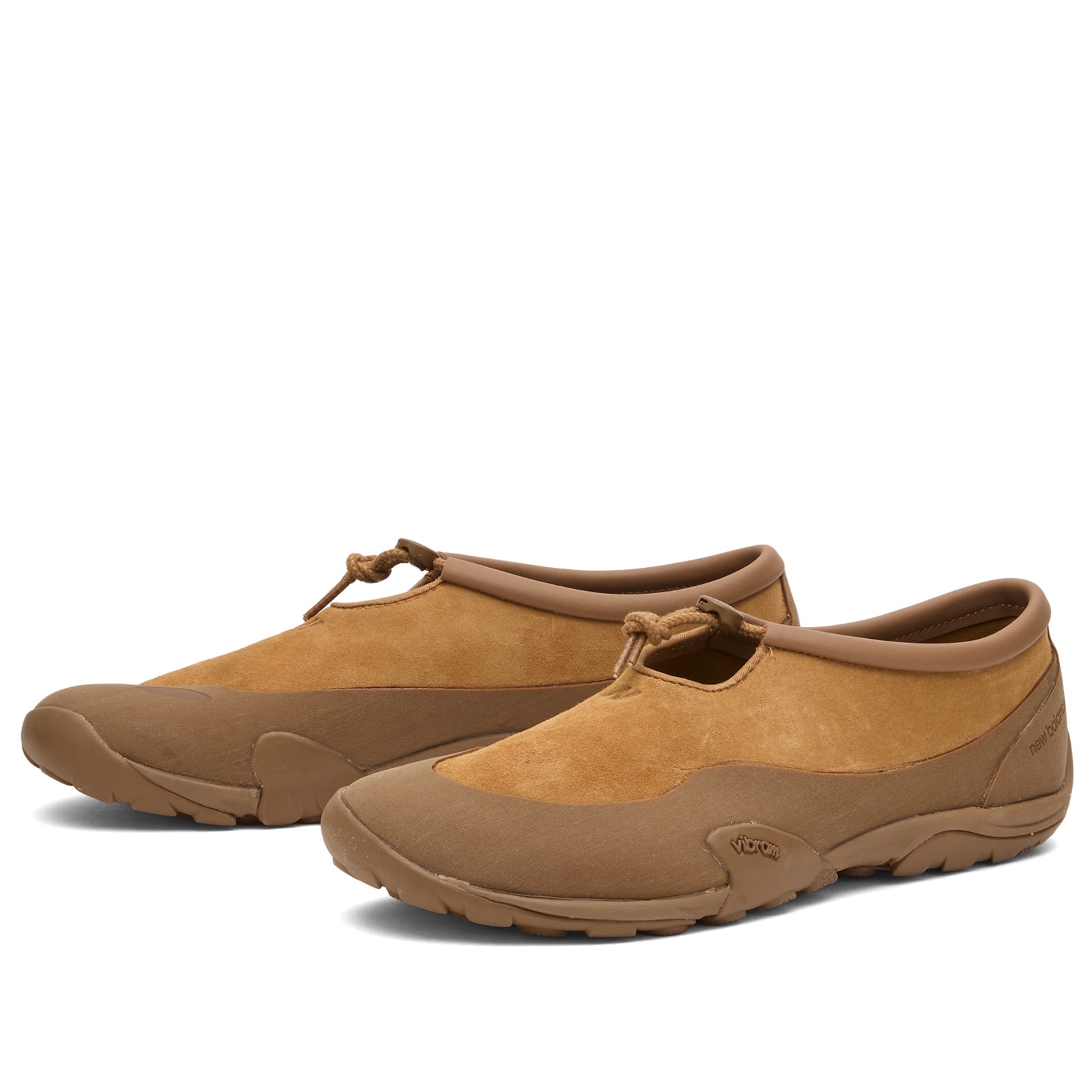 MT10 Sneaker in Stucco/Stucco
