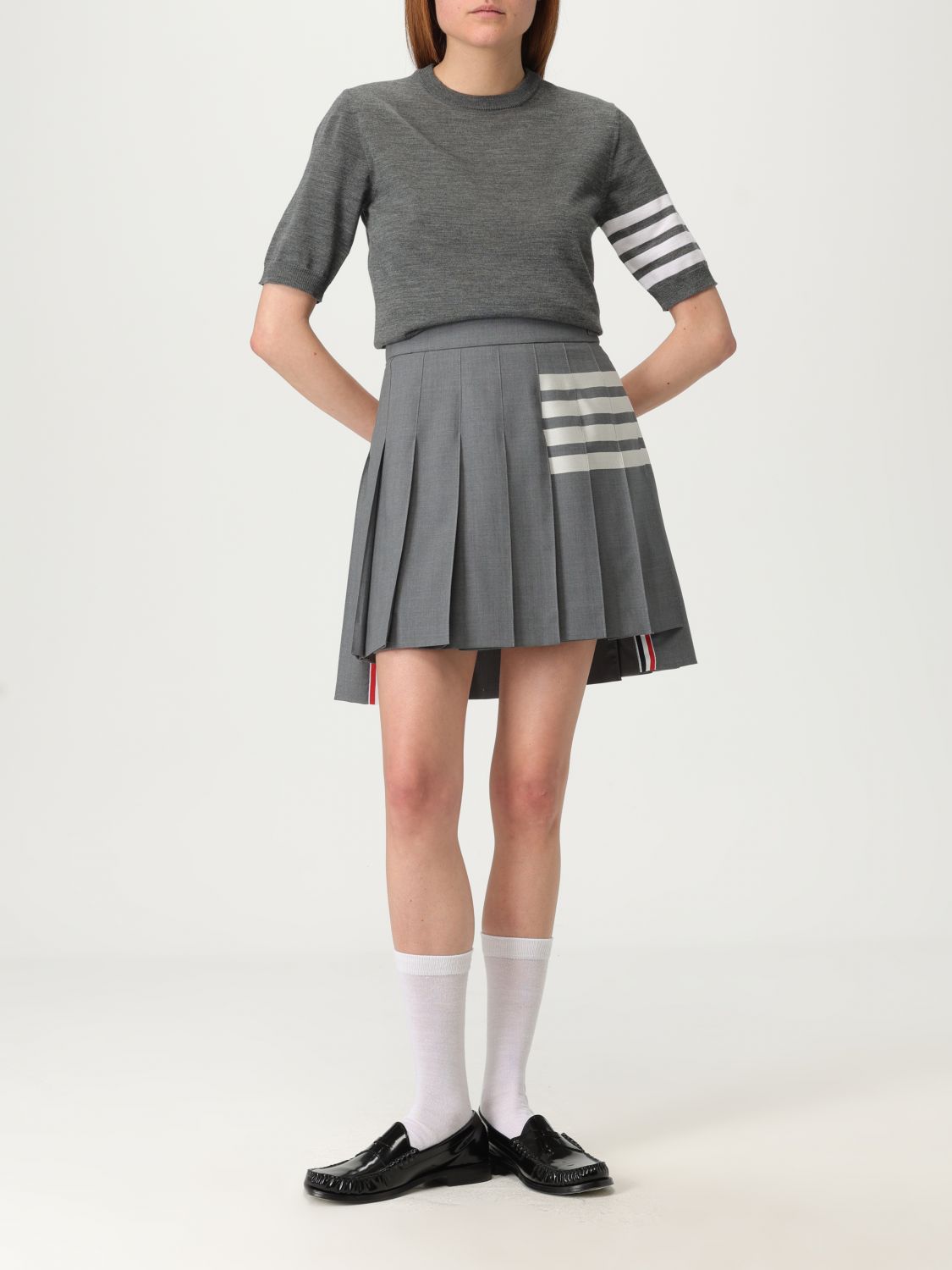 Sweater Woman color Grey