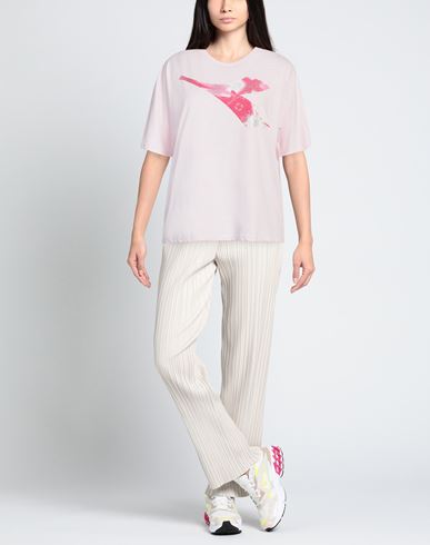 Woman T