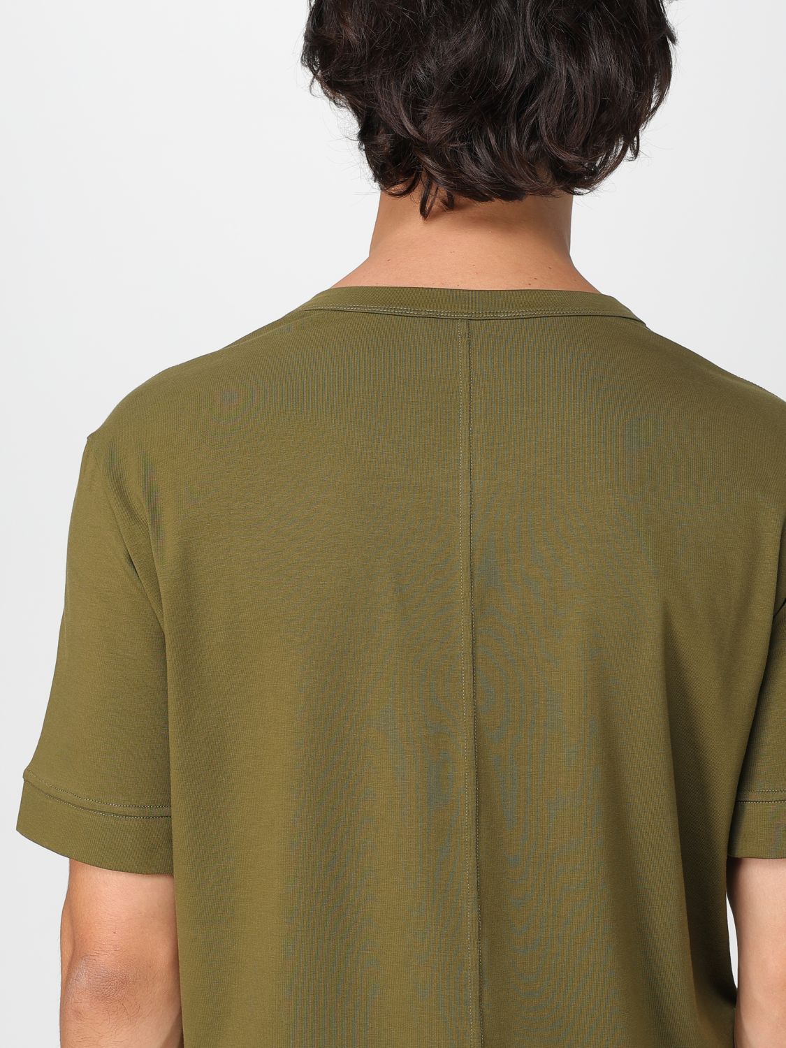T-Shirt Men color Green