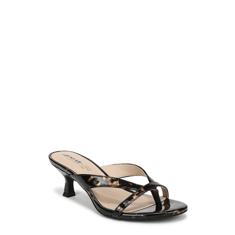 Women's Navine Thong Sandals (Black Tortoise Patent Leather)