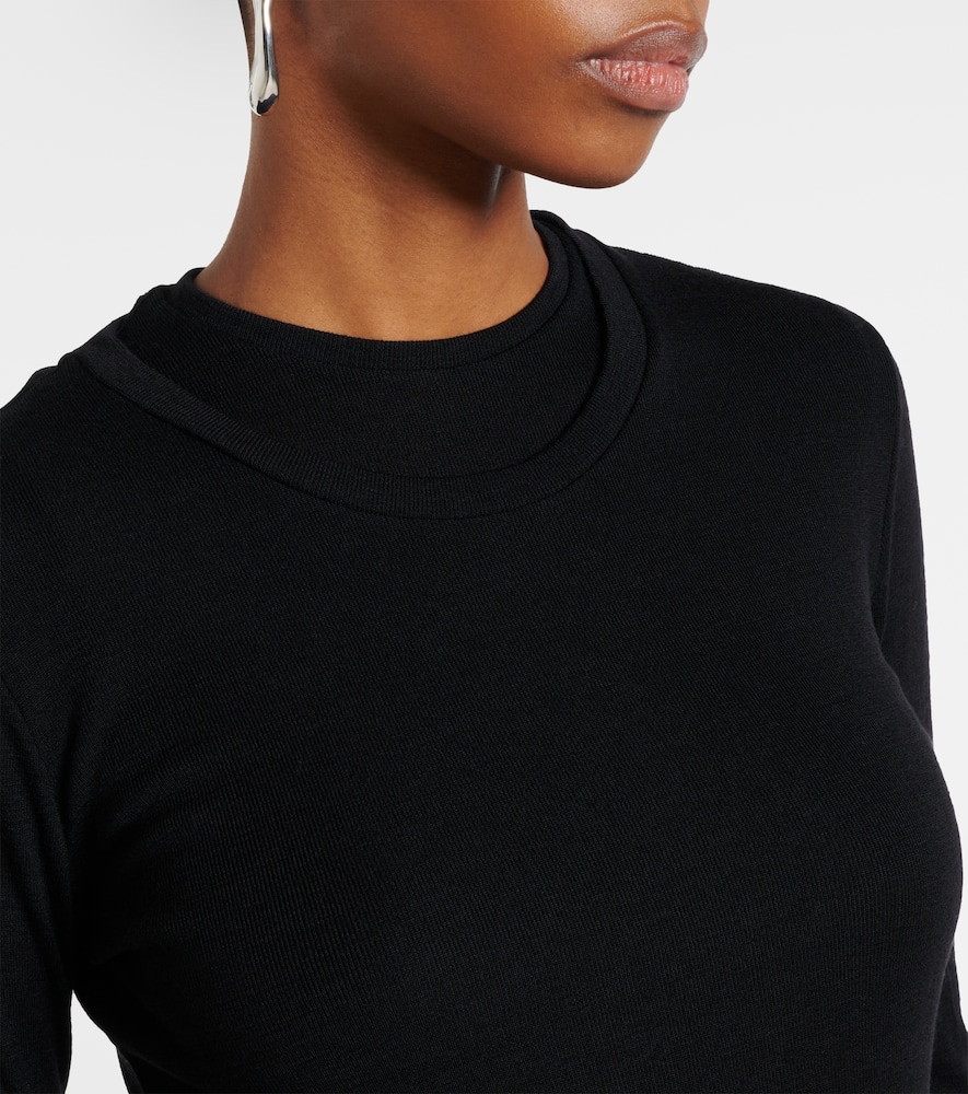 Set of 2 wool tops