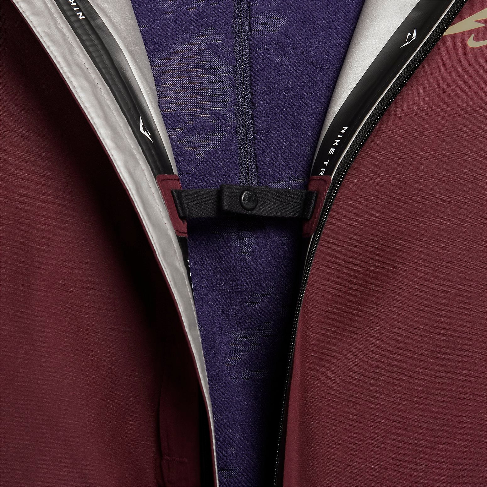Trail Cosmic Peaks Gore-Tex Infinium Jacket 'Maroon'