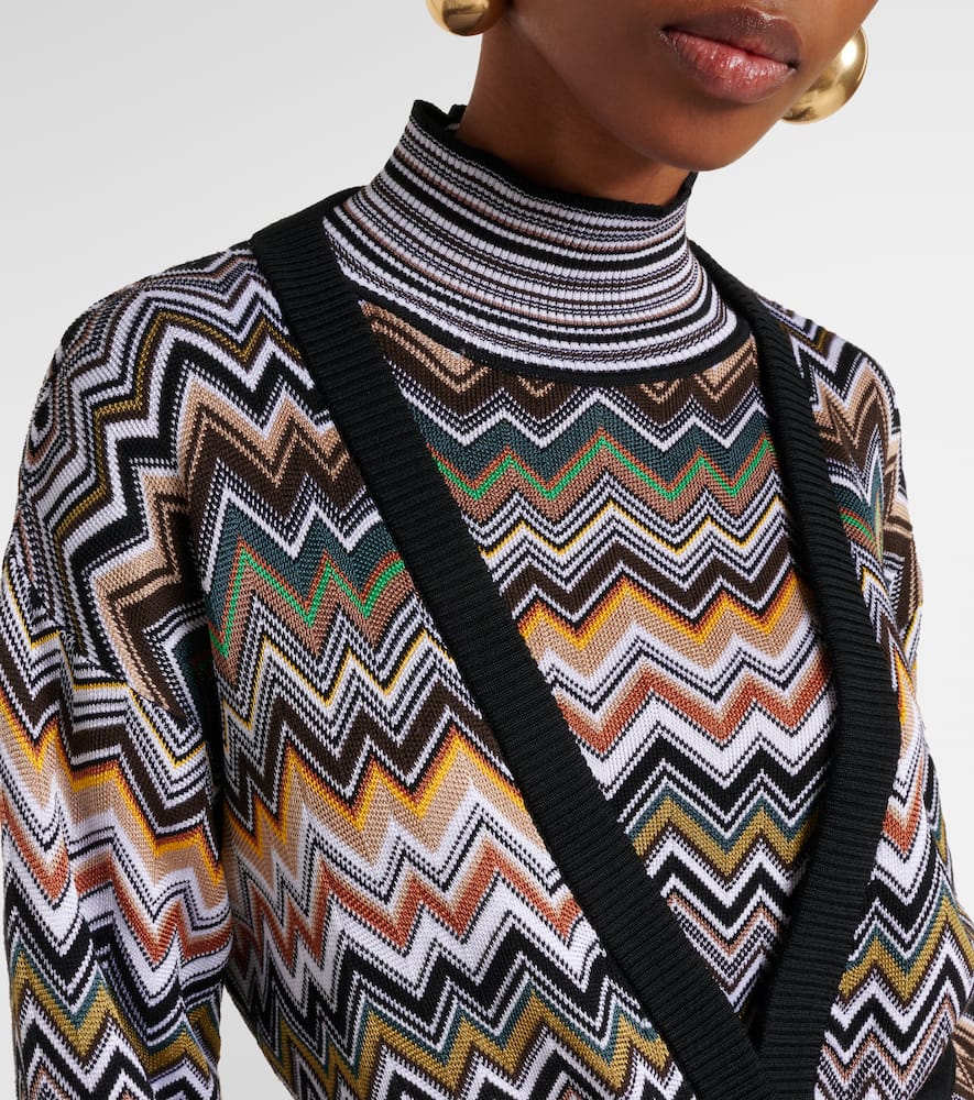Zigzag belted cardigan
