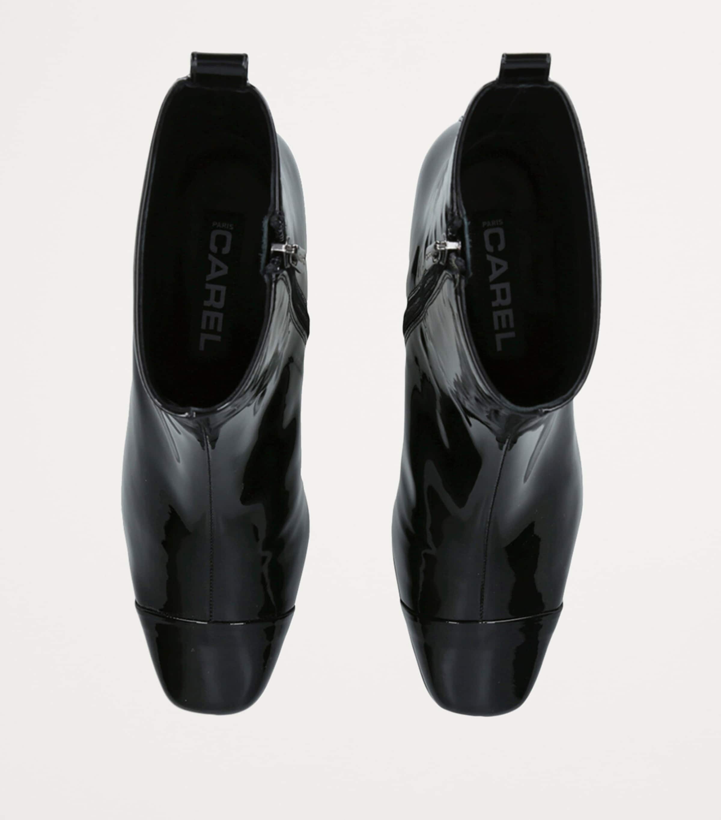 Leather Estime Ankle Boots 40
