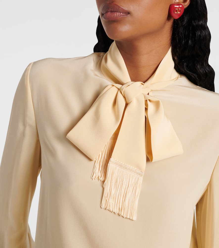 Bow-detail silk crêpe shirt