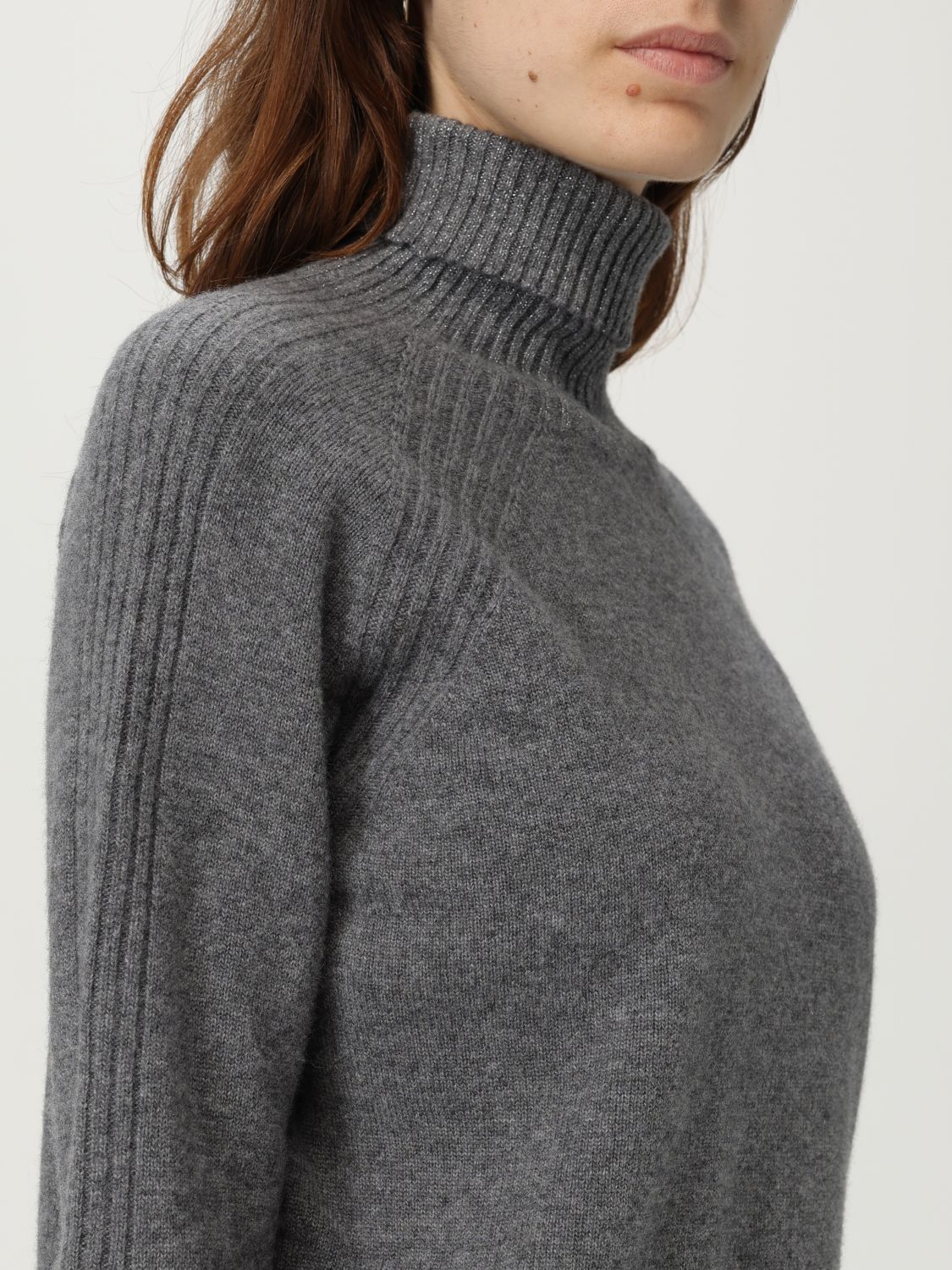 Sweater Woman color Grey