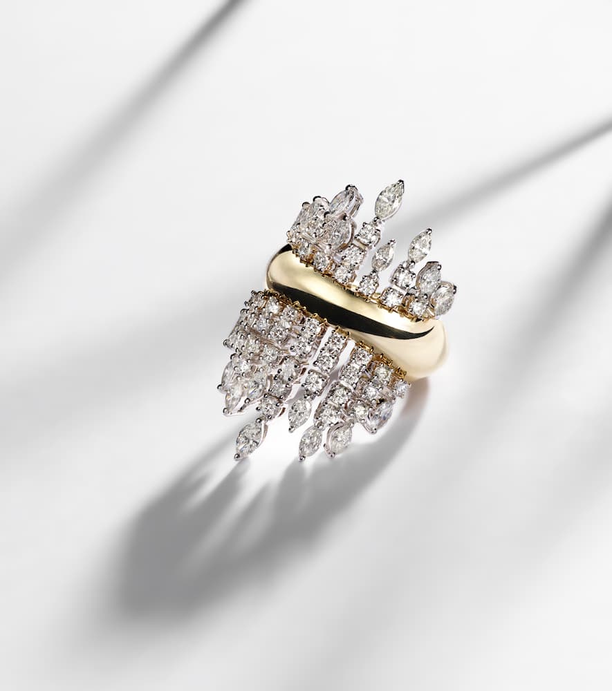 Golden Strada 18kt gold ring with diamonds