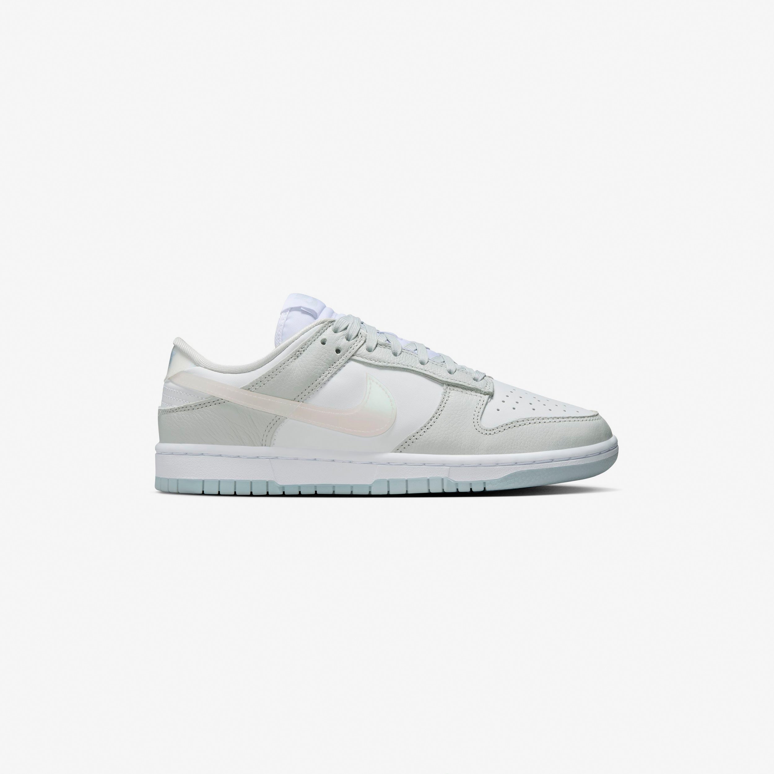 Nike | Wmns Dunk Low - PHOTON DUST/MULTI-COLOR-WHITE-BLUE ICE - female