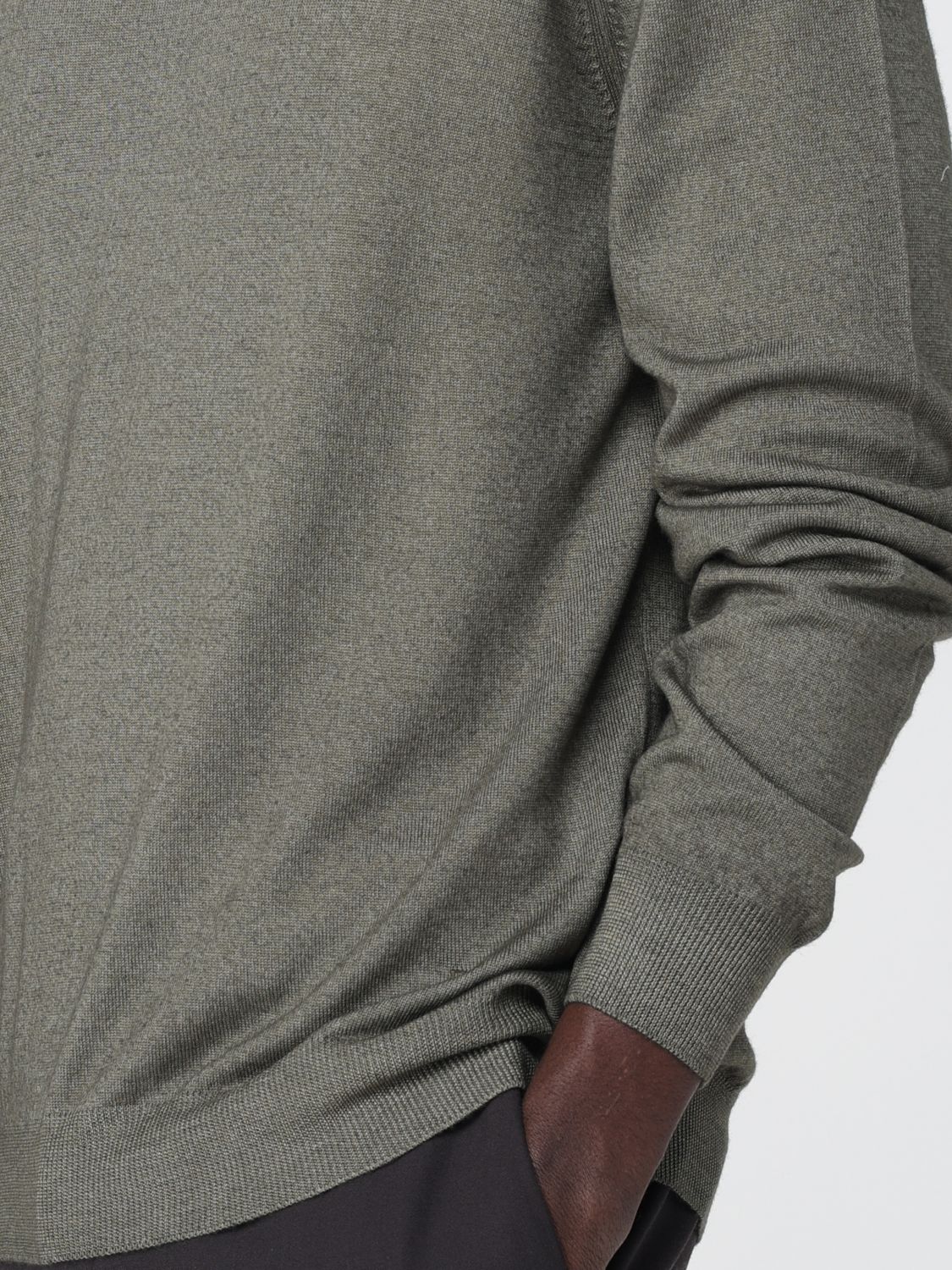 Sweater Men color Olive