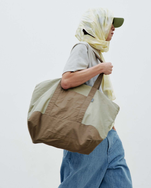 Adventure Paneled Big Tote Bag