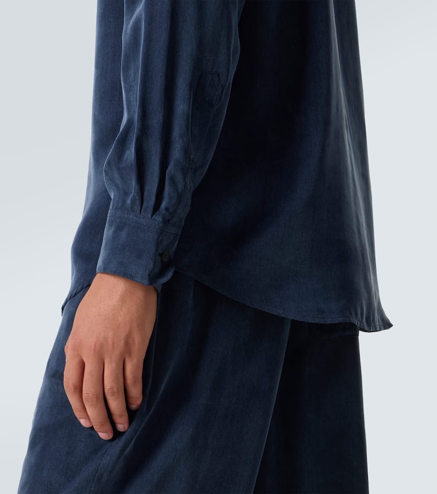 Oversized shirt