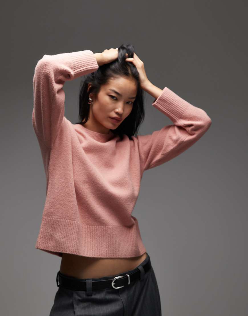 & crew neck jumper in pink