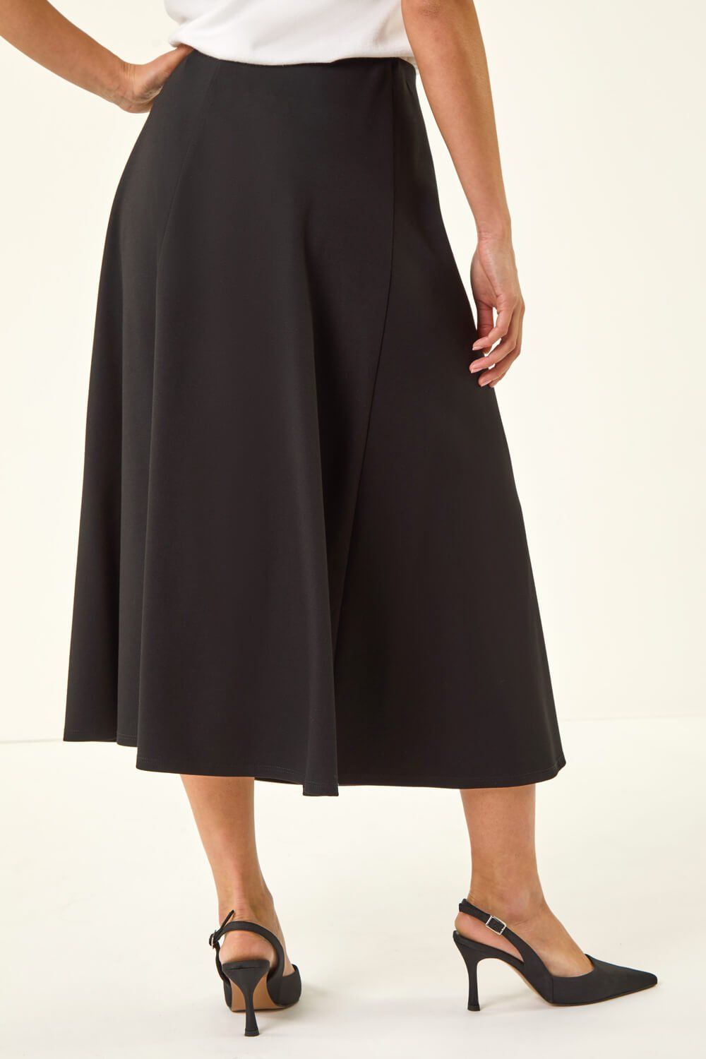 Roman Women's Petite Ponte Stretch Midi Skirt in Black
