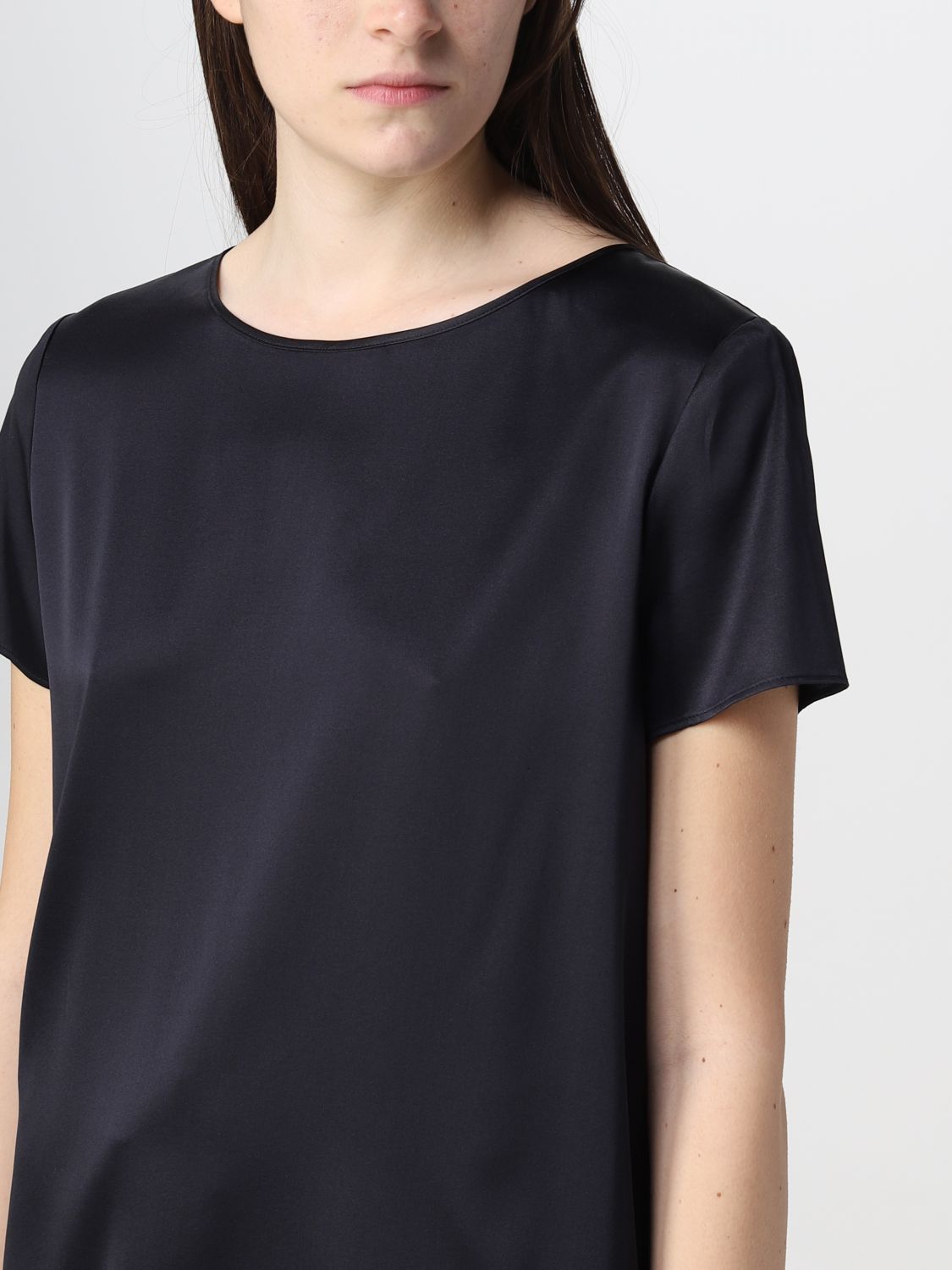 Top Woman color Black