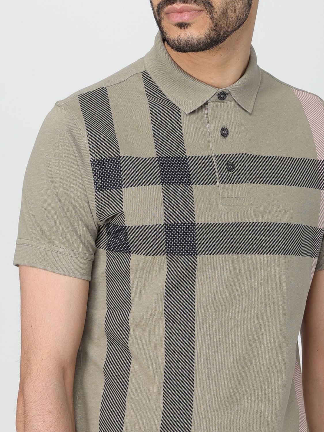 T-Shirt Men color Green