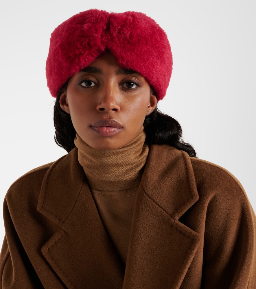 Max Mara Full teddy scarf