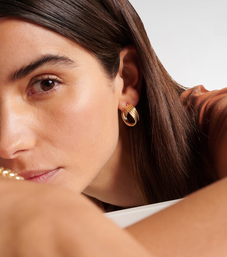 Stone and Strand Swerve 10kt gold earrings
