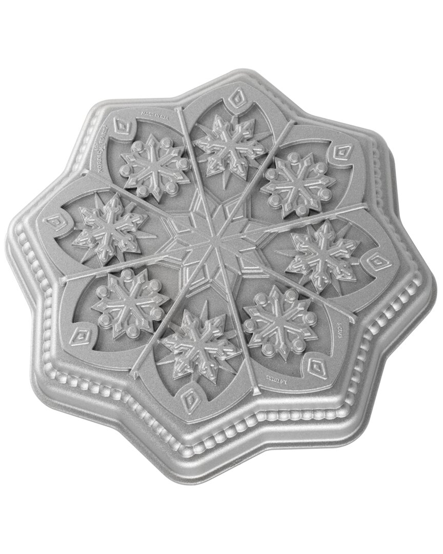 Sweet Snowflake Shortbread Pan