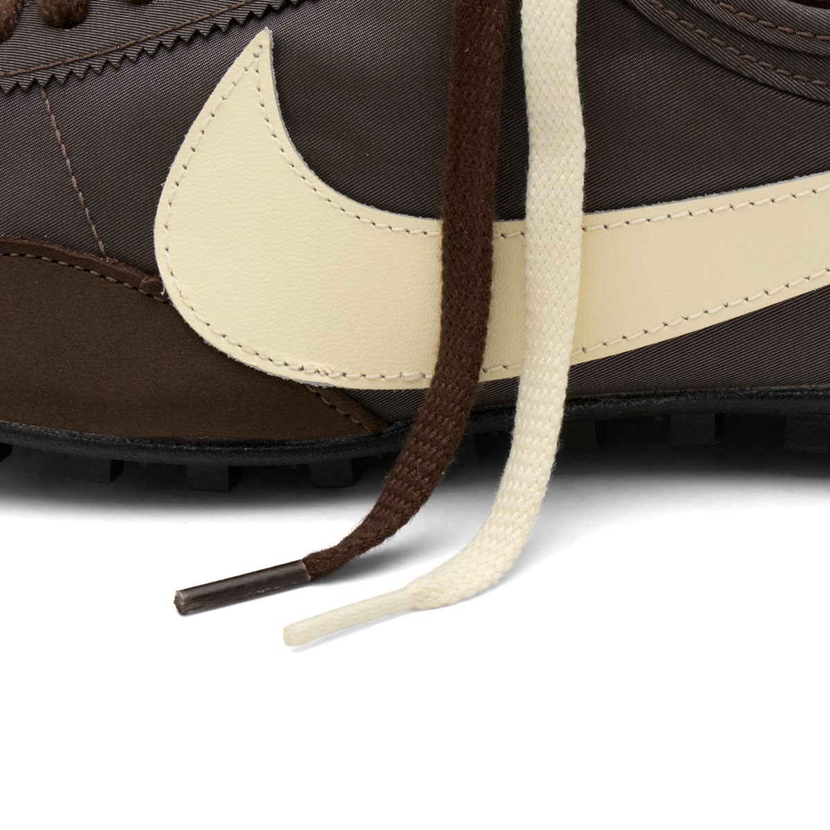 Women's W Moon Shoe OG Sneaker in Baroque Brown/Cashmere/Black