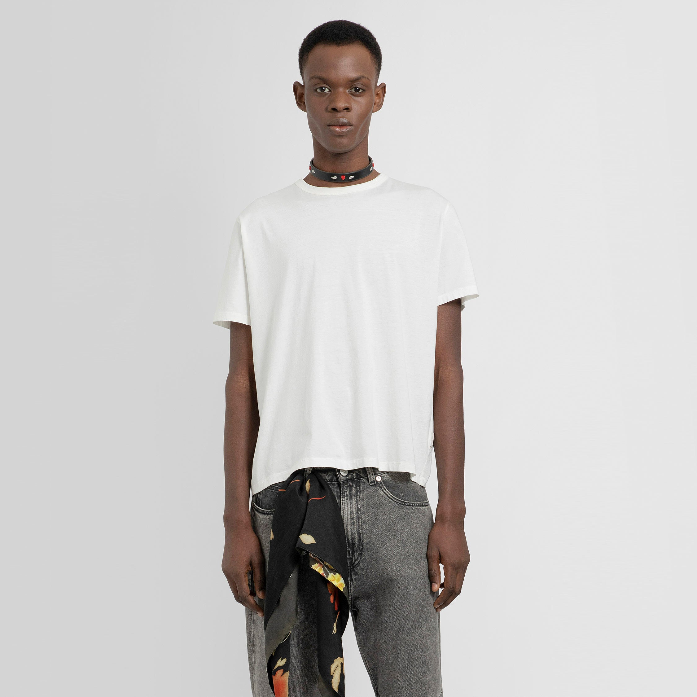 MAN WHITE T-SHIRTS