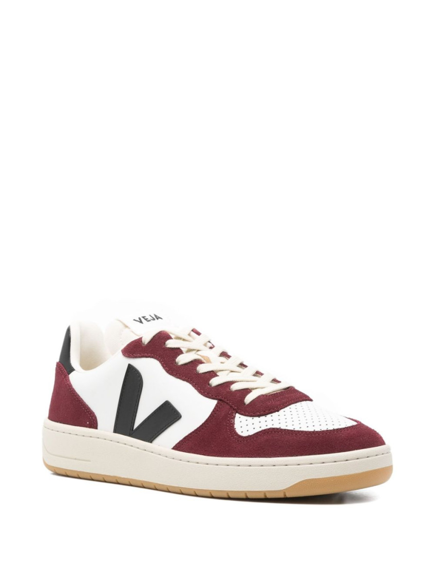 Sneakers Woman color Amaranth