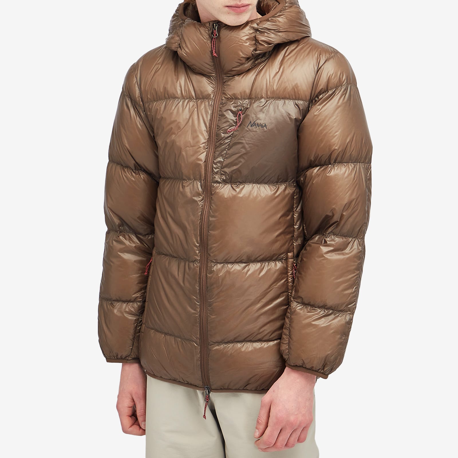 Men's Mountain Lodge Down Hooded Jacket in Mocha