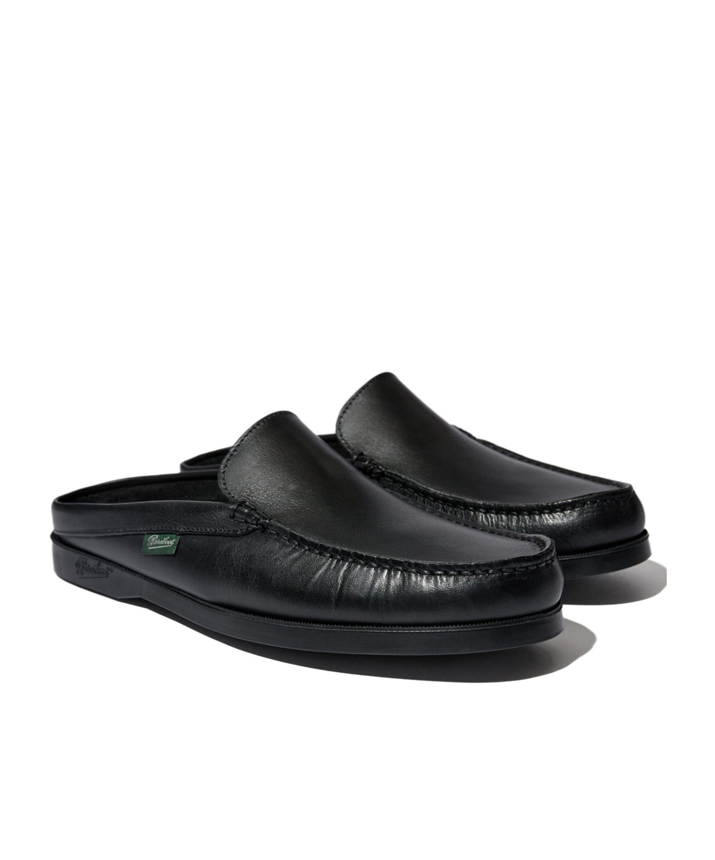 Round-toe mules