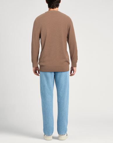 Man Sweater Sand