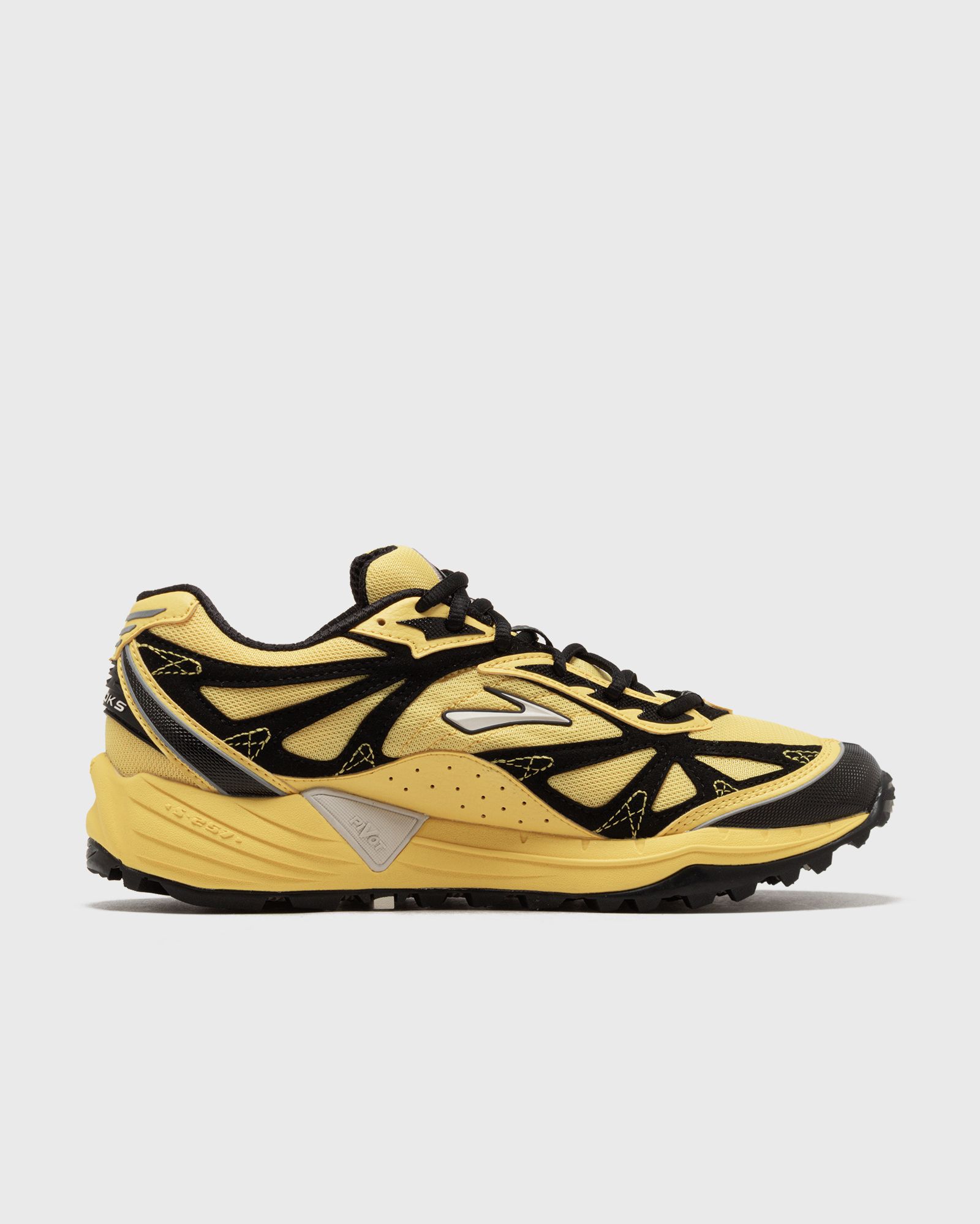 Cascadia 1 yellow male Lowtop now available at BSTN