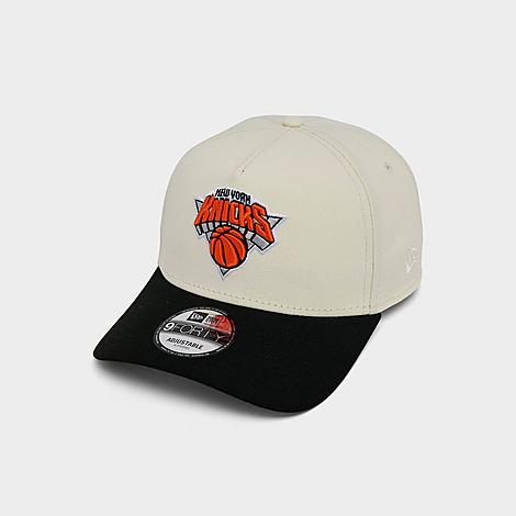 Women's New York Knicks NBA 9FORTY A-Frame Snapback Hat in Chrome/Black