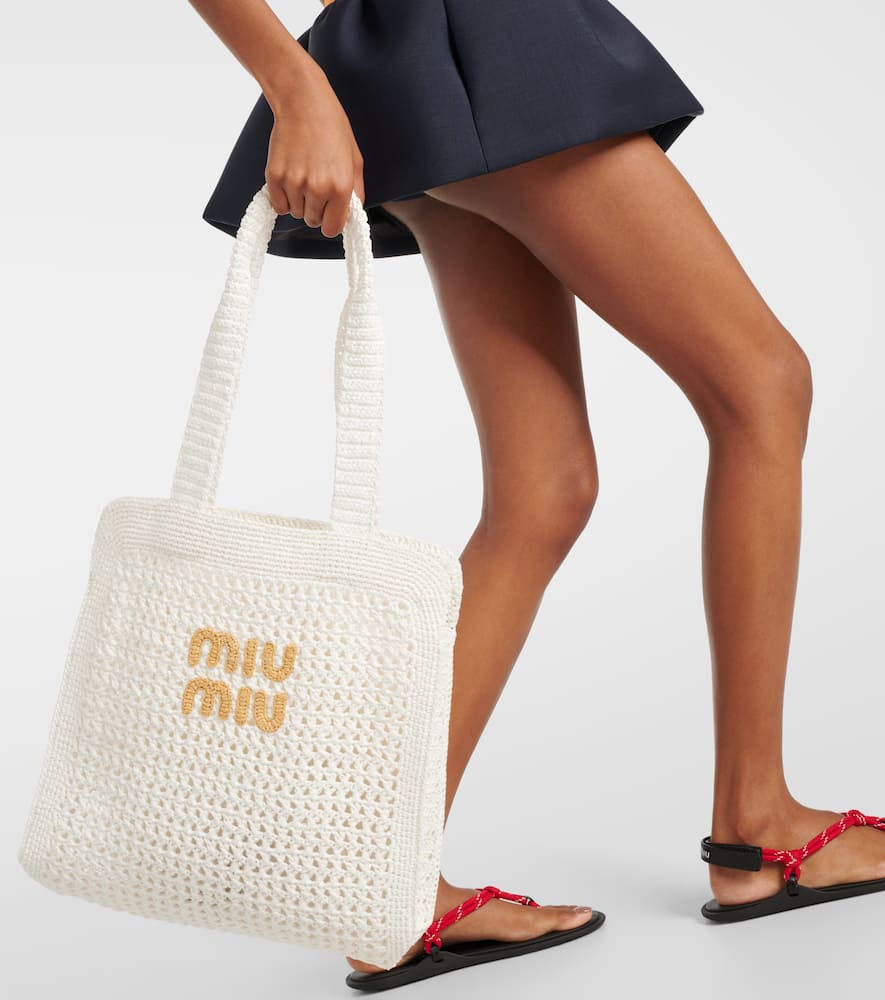 Medium logo crochet tote bag