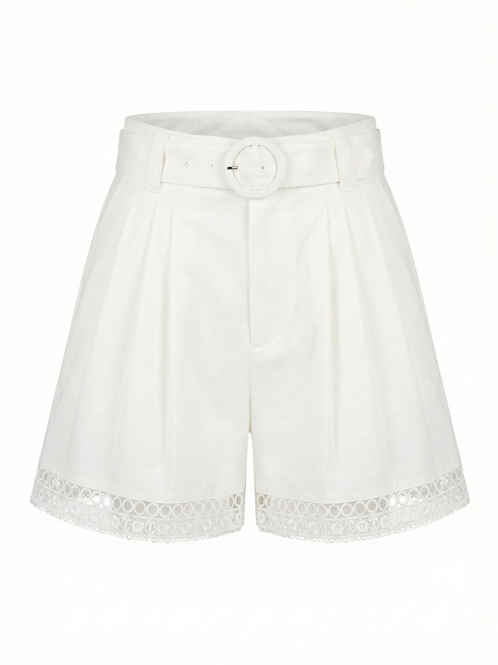 Shorts With Macrame And Belt