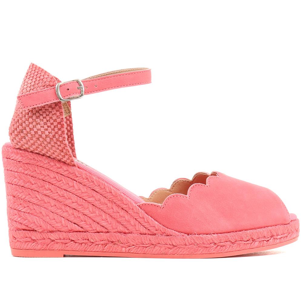 Jones Bootmaker Womens Alejandra Espadrille Wedge Sandals - Coral Suede
