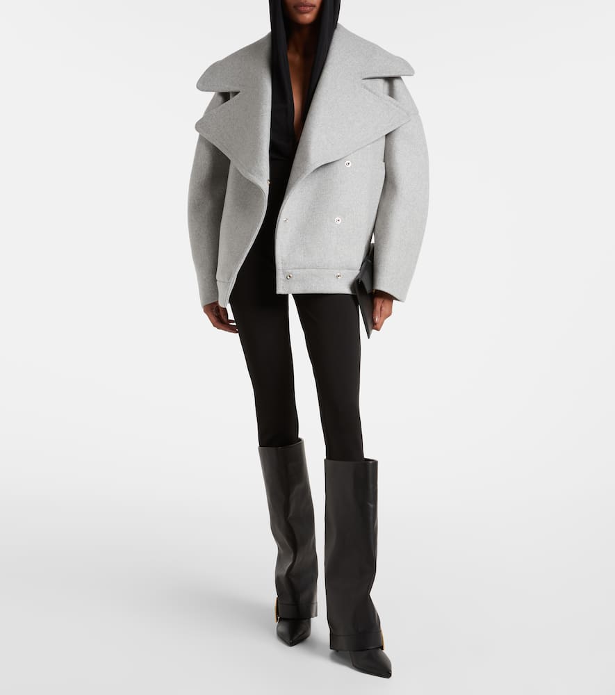 Oversized wool and cashmere peacoat